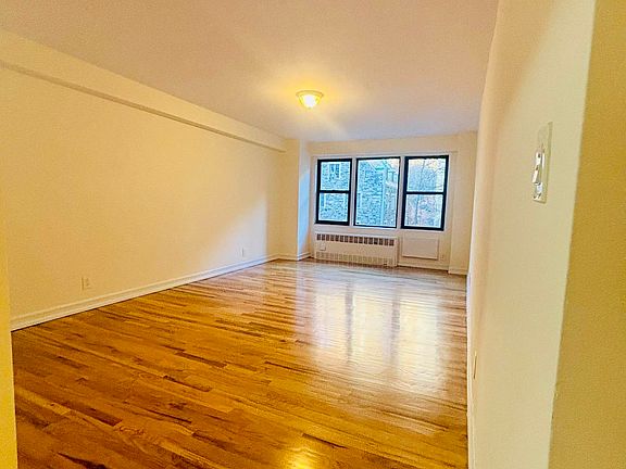 2nd image of 179 Bennett Ave APT 2C