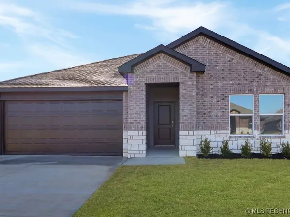 8527 E El Paso St, Broken Arrow, OK 74014