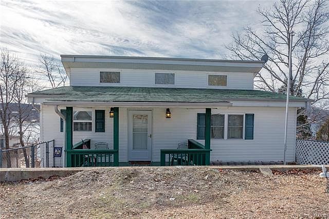 1st image of 6514 Lakeview Dr