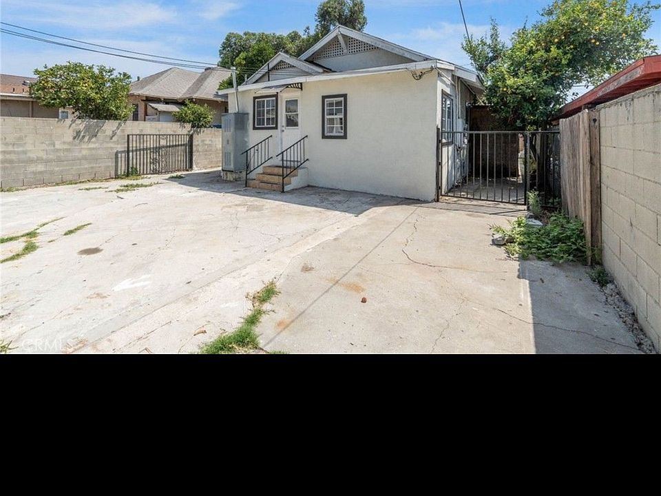 1st image of 1545 E 41st Pl #1