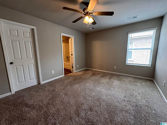 3rd image of 776 The Heights Ln