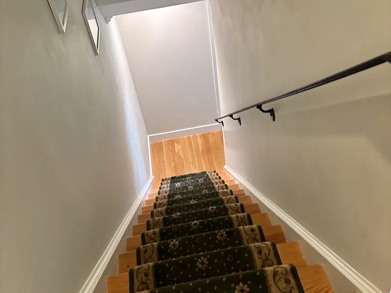 80 Lawn Ave #13 — Photo 8