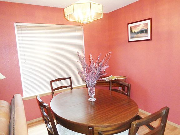5th image of 1324 201st Street Ct E