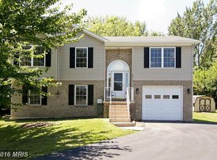 2096 Mark Dr, Middletown, VA 22645