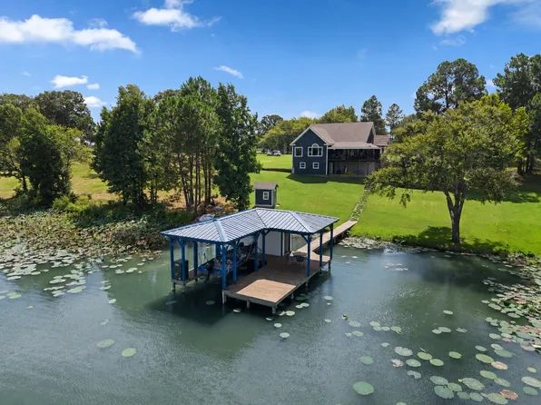 7581 E Lake Dr, Murchison, TX 75778