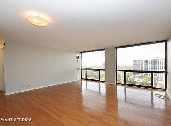 2nd image of 4343 N Clarendon Ave APT 1607