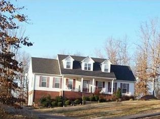 304 Troy Ln, Hohenwald, TN 38462