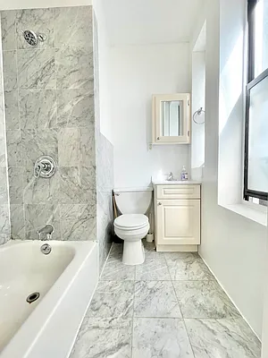 Rented by City Connections Realty | media 11