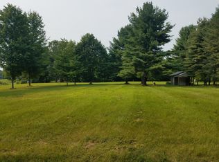 7 Mullen Ridge Dr, Delton, MI 49046