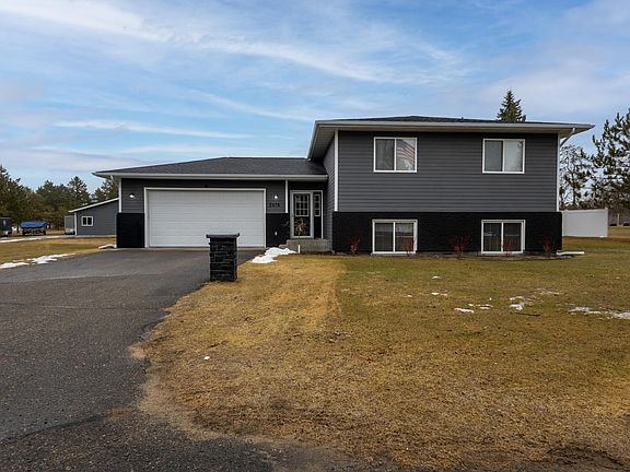 4th image of 2416 Pearl Dr