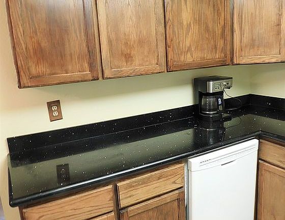 4th image of 4363 Spencer St APT 12