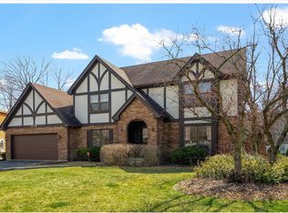 979 Dakota Cir, Naperville, IL