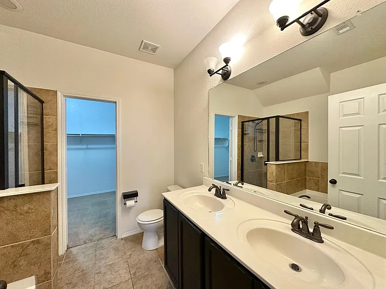5304 Capricorn Loop — Photo 21