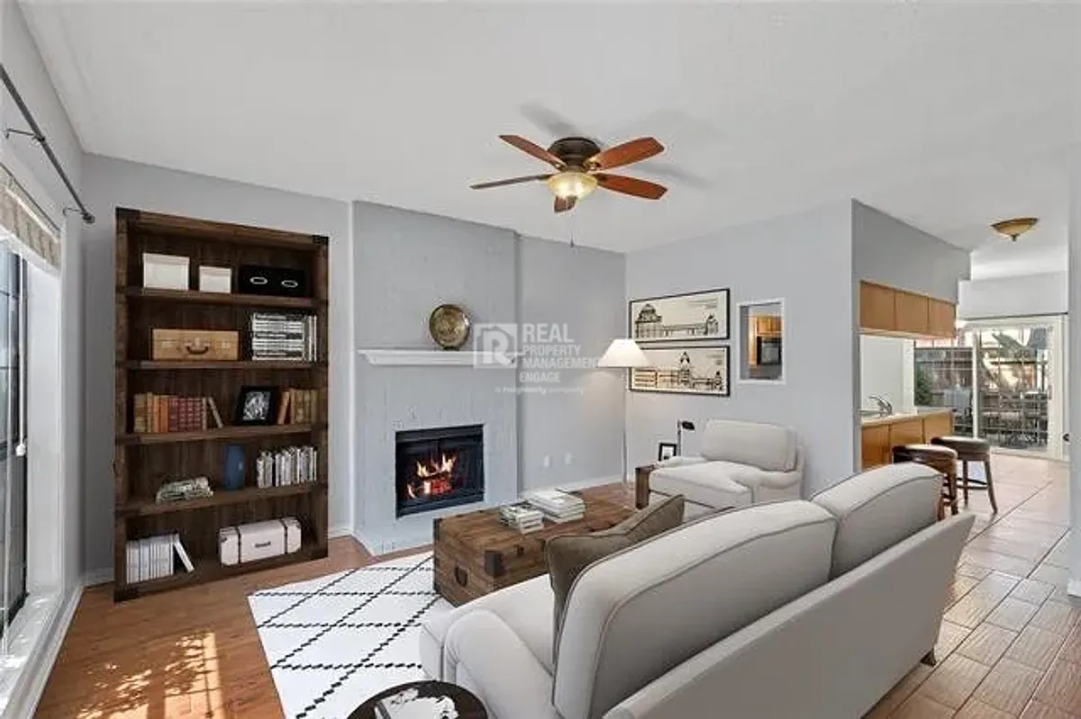 Building Photo - 234 Samuel Blvd #P-1