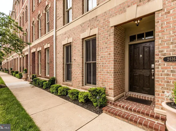 2616 Lighthouse Ln, Baltimore, MD 21224