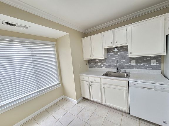 4th image of 9627 Horizon Run Rd #2-C