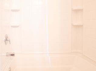 812 50th St #100, Kenosha, WI 53140