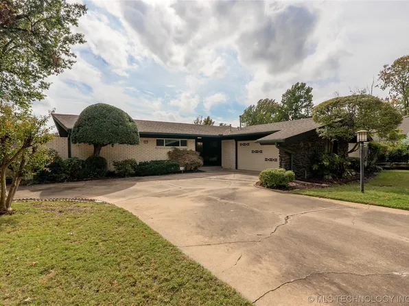 7012 E 53rd St, Tulsa, OK 74145
