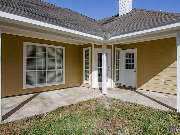 5th image of 22750 Blakeney Dr