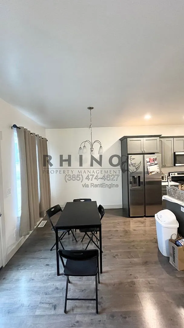 1 bed, 1.0 bath, 100 sqft, $500 — Photo 2