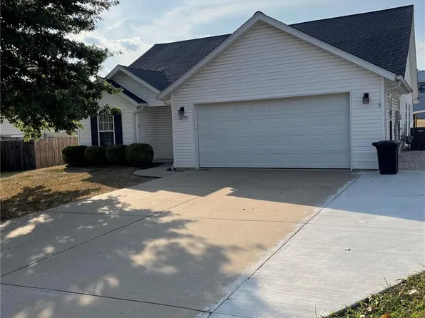 2379 Cheetah Ln, Cape Girardeau, MO 63701