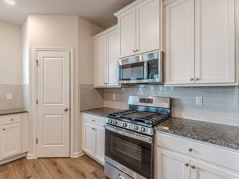 4055 Ethans Cove Dr — Photo 15