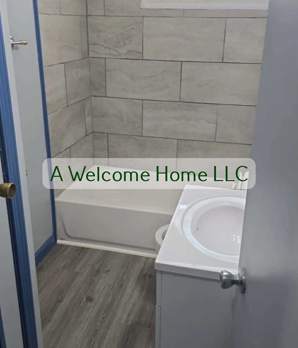 3 bed, 967 sqft, $1,350 — Photo 4