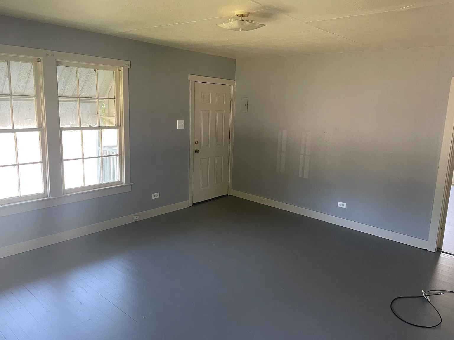 4 bed, 1200 sqft, $1,100 — Photo 3