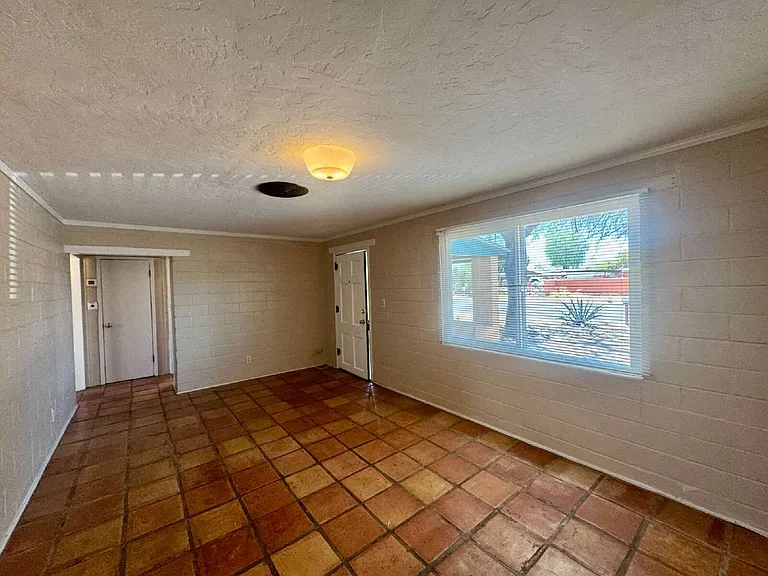 3020 N Richey Blvd — Photo 10