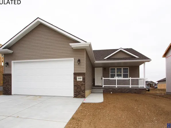 6020 N 15th Ct, Lincoln, NE 68521