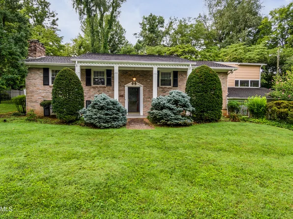 7214 Canmore Ln, Knoxville, TN 37919