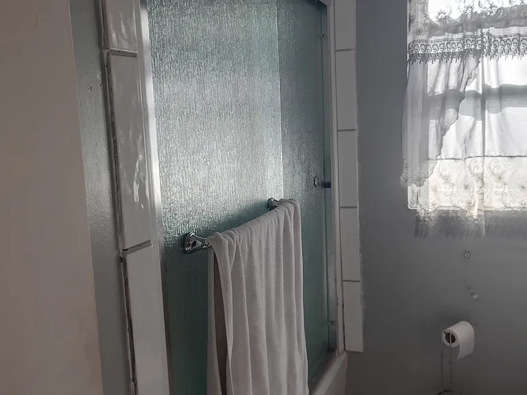 1751 Kenilworth Dr — Photo 14