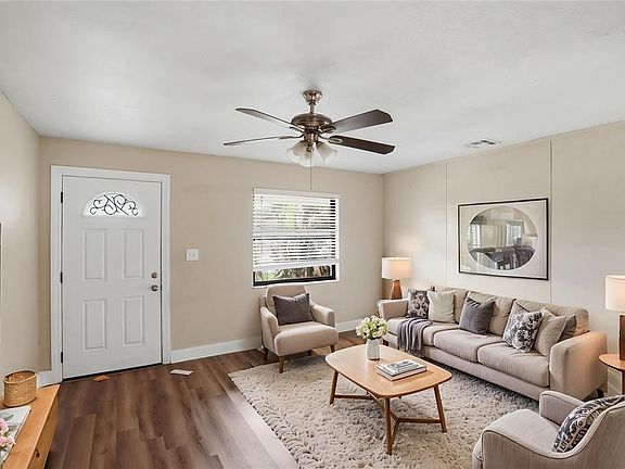 4th image of 2131 MESSINA AVENUE