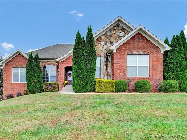 1015 Charlet Ridge Drive, Floyds Knobs, IN 47119