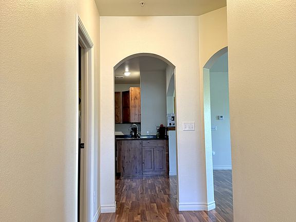 2nd image of 4672 W 20th Street Rd Unit 1723
