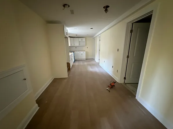 (undisclosed Address), Holden, MA 01520