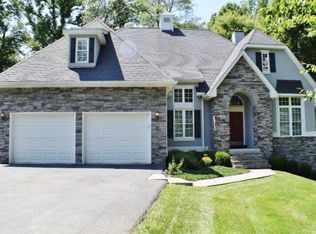 140 Ingersoll Dr, Oak Hill, WV 25901