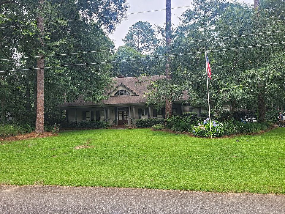 1st image of 812 Valerie Pl