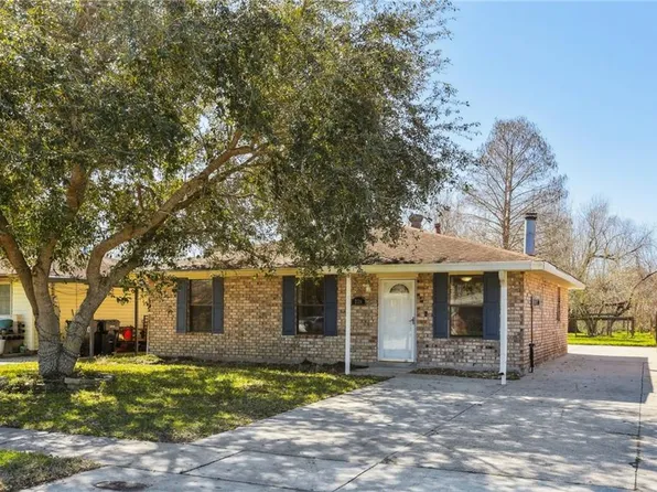 2316 Torres Dr, Saint Bernard, LA 70085