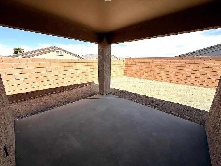 732 Vista Grande Dr — Photo 34