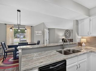 117 Poplar Pl, Niceville, FL 32578