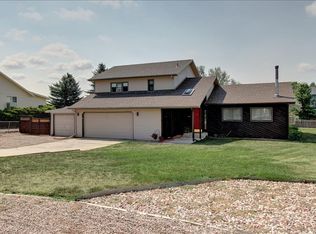 421 Walker Way, Fort Collins, CO 80525