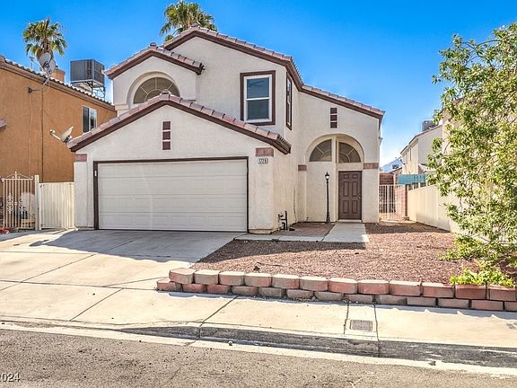 3rd image of 1729 Sierra Valley Way