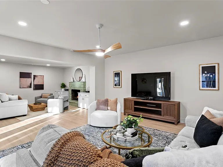 4504 W Lamb Ave — Photo 31