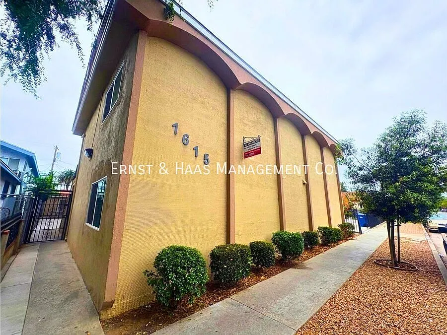 1615 Rose Ave #6