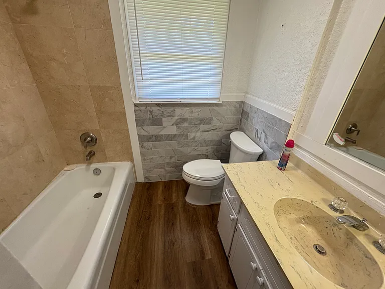 11141 Pine Acres Rd — Photo 6