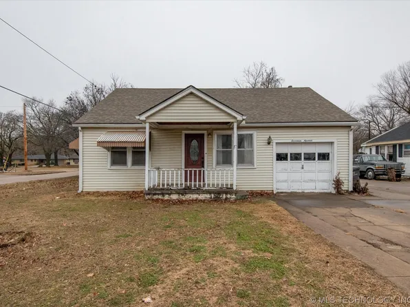 1719 S Armstrong Ave, Bartlesville, OK 74003