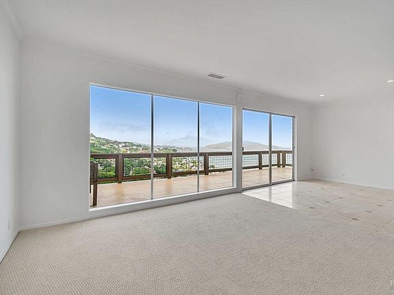 3rd image of 392 - 394 Sausalito Boulevard