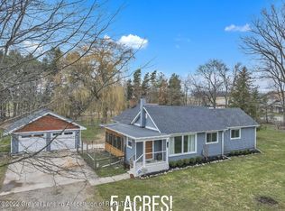 11088 S Dewitt Rd, Dewitt, MI 48820