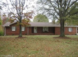 1098 State Highway 801 S, Advance, NC 27006